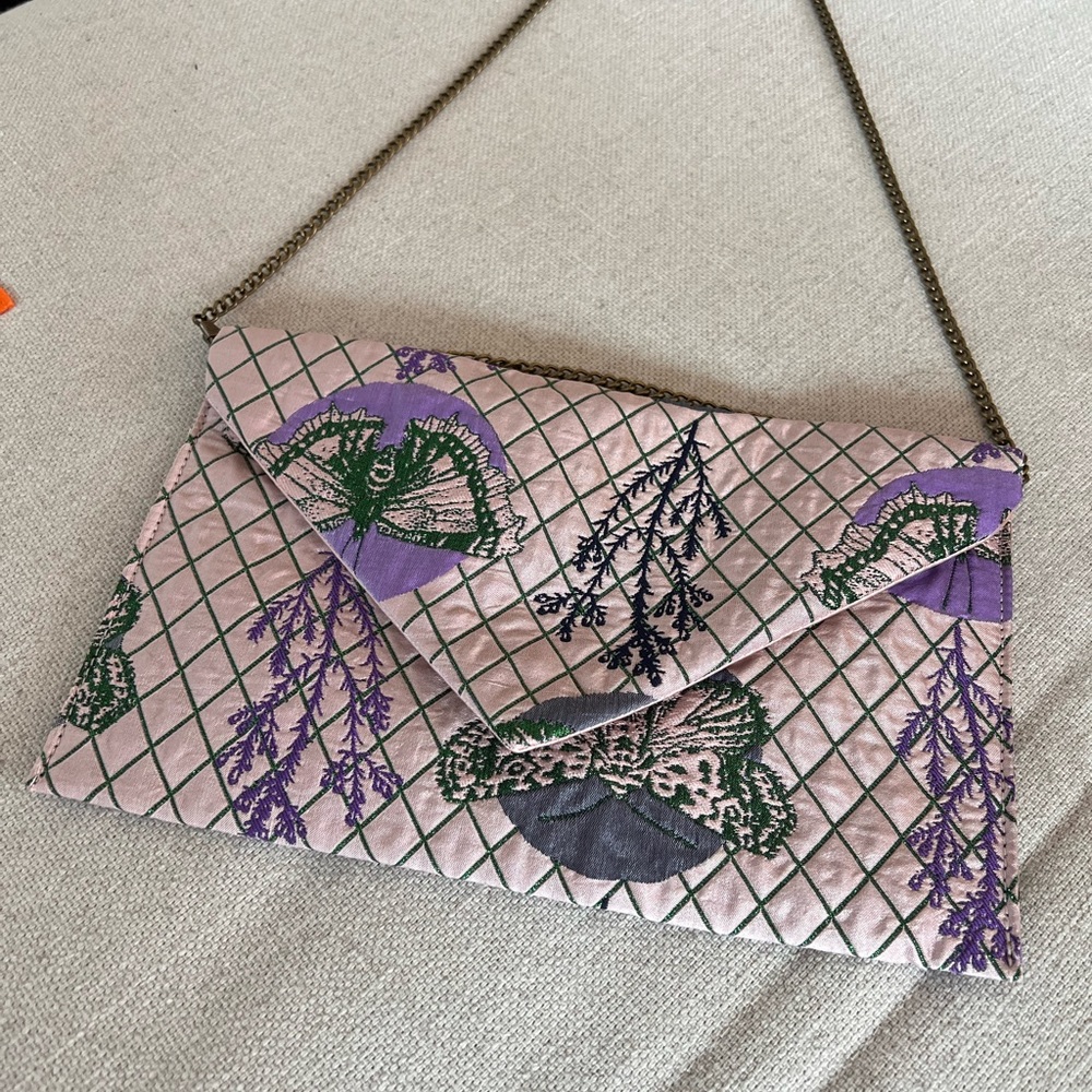 NWOT Tags Bag With Straps